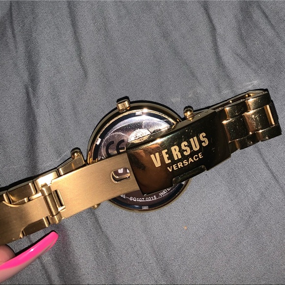 VERSUS VERSACE WATCH - Picture 2 of 5
